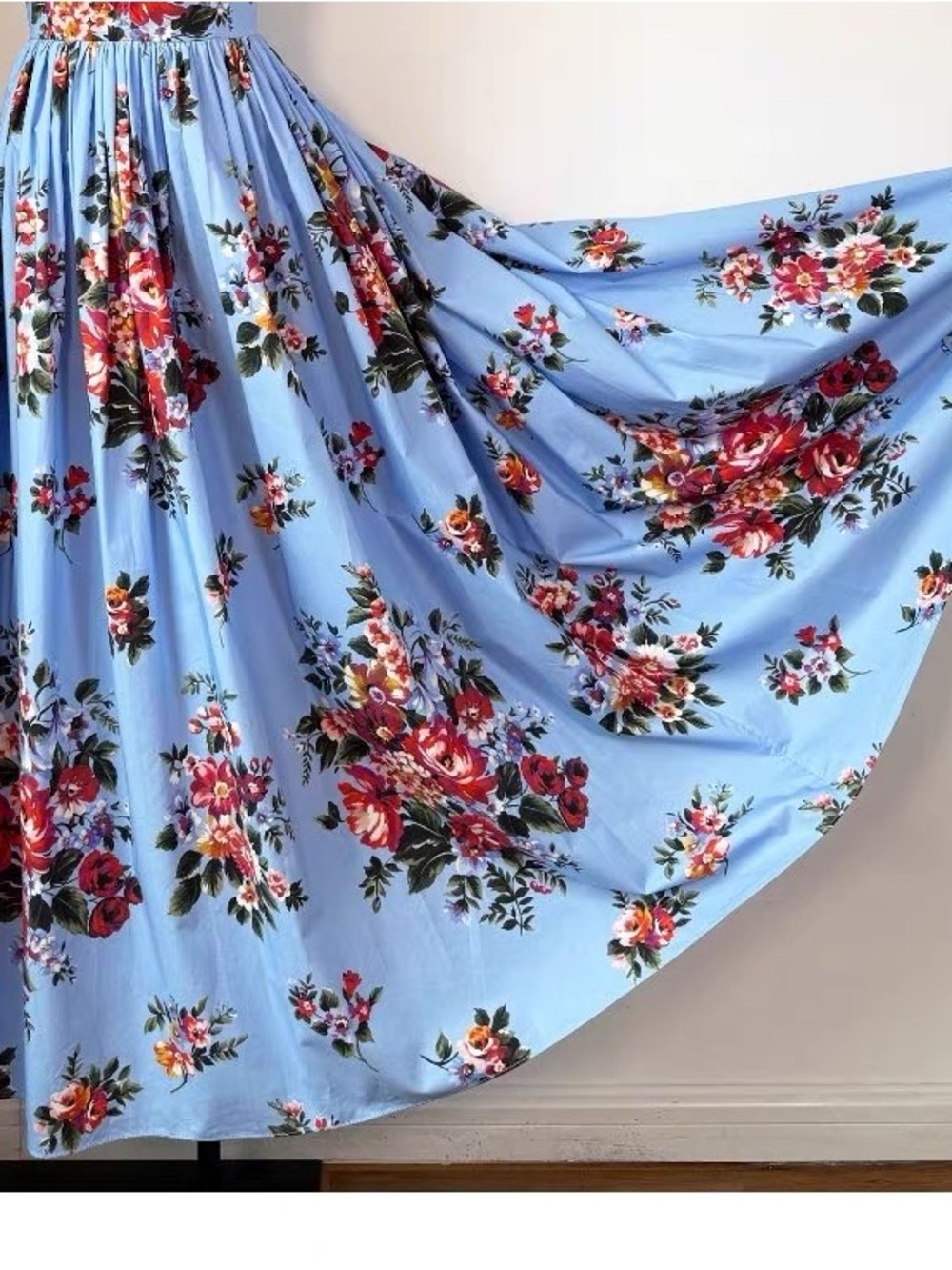 Luxury 100% Cotton Blue Floral Maxi Dress with Red Rose Print - Picture 7 of 14